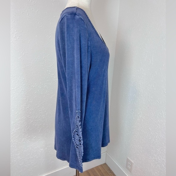 Torrid Cotton Modal Rib Scoop Neck Crochet Long Sleeve Top - Picture 4 of 9